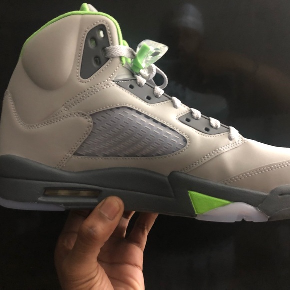 deadstock retro jordans